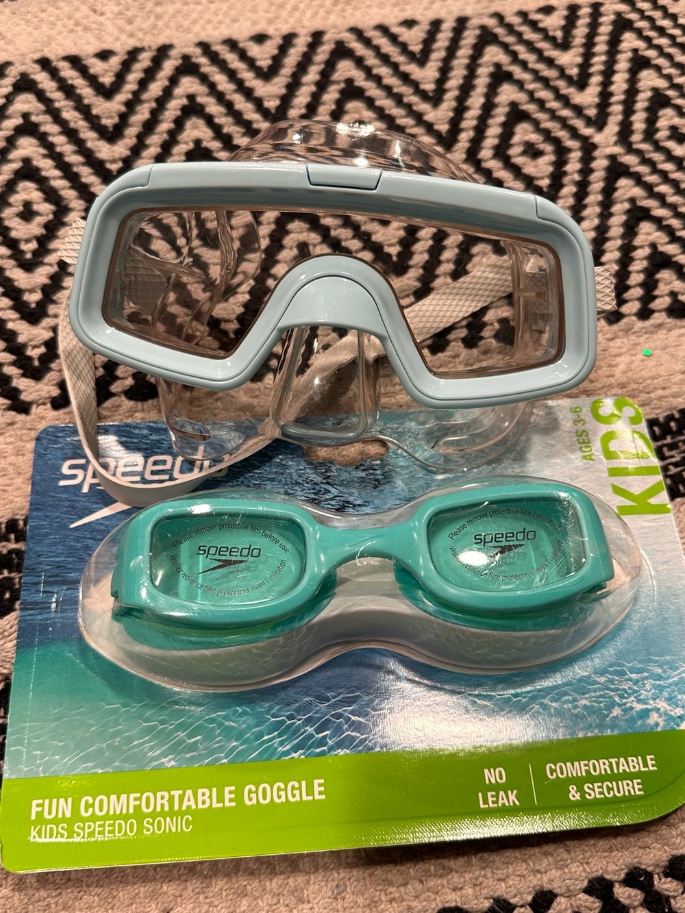 Speedo Kids Swim Mask and Goggles in Light Blue and Turquoise